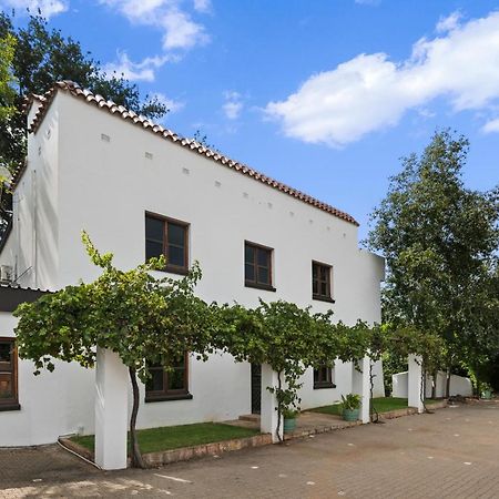 De Akker Guest House Bloemfontein Eksteriør billede