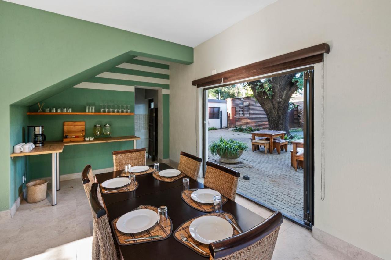 De Akker Guest House Bloemfontein Eksteriør billede