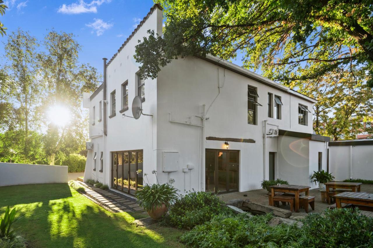 De Akker Guest House Bloemfontein Eksteriør billede