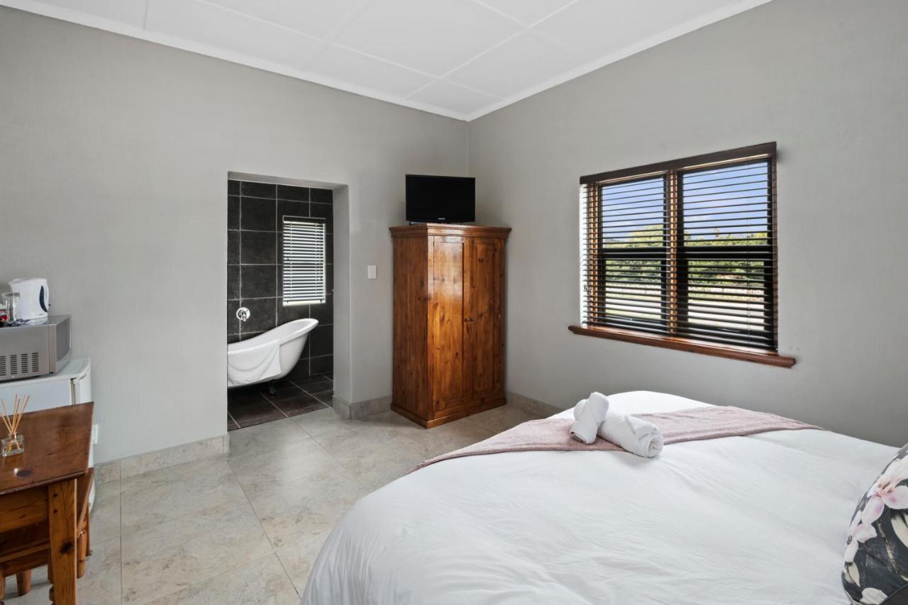 De Akker Guest House Bloemfontein Eksteriør billede