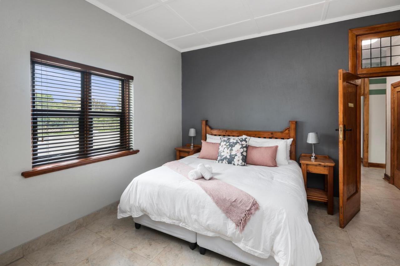 De Akker Guest House Bloemfontein Eksteriør billede