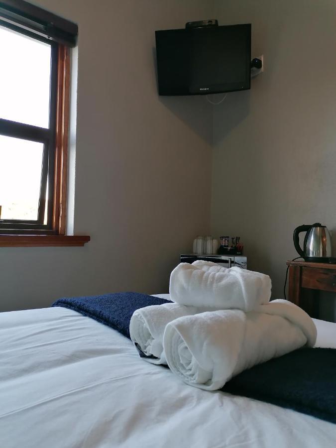 De Akker Guest House Bloemfontein Eksteriør billede