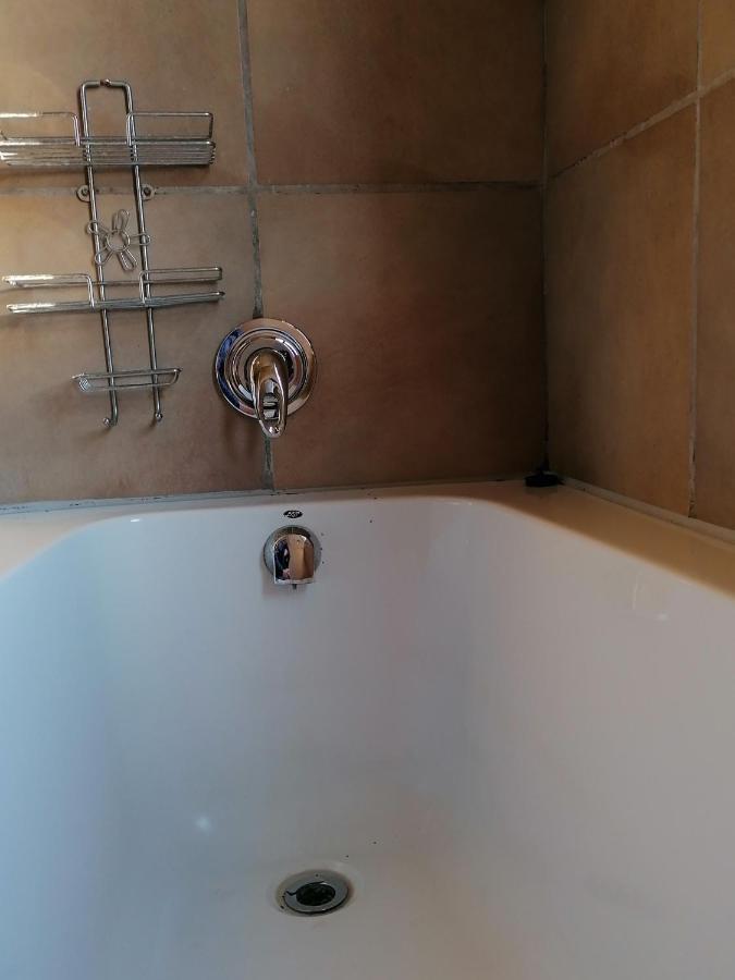 De Akker Guest House Bloemfontein Eksteriør billede