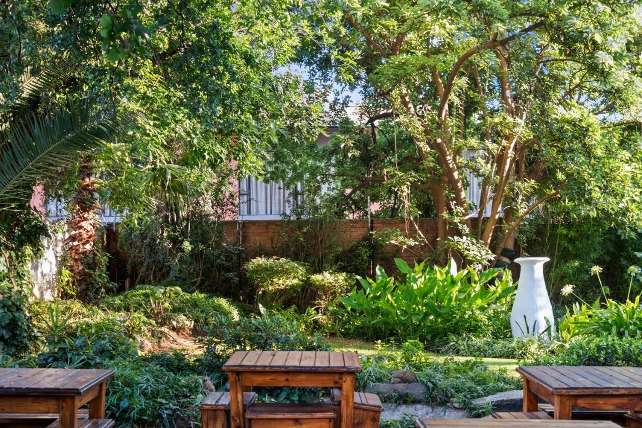 De Akker Guest House Bloemfontein Eksteriør billede